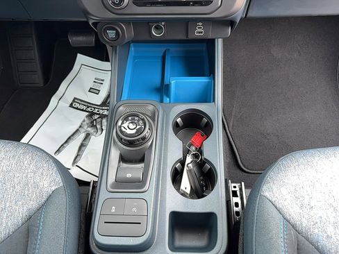 Used 2025 Ford Maverick XLT w/ Equipment Group 302A image 21