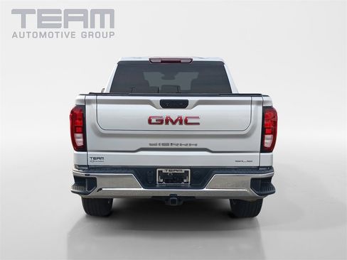Used 2022 GMC Sierra 1500 SLE image 6