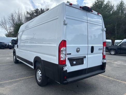 Used 2023 RAM ProMaster 3500 w/ Convenience Group FWD image 5