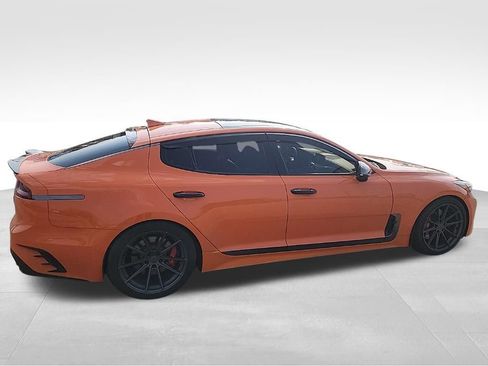 Used 2021 Kia Stinger GT2 image 16