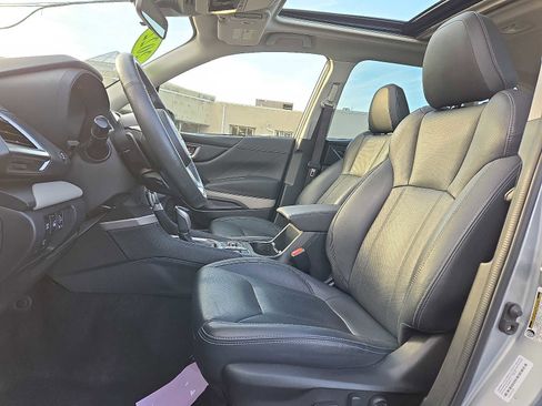Used 2022 Subaru Forester Limited image 13