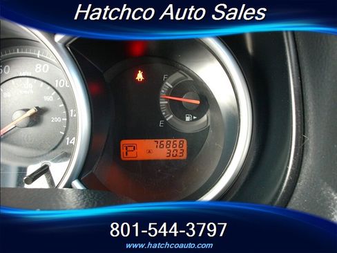 Used 2012 Nissan Versa 1.8 S image 12