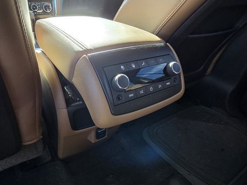 Used 2014 Buick Enclave Leather image 28