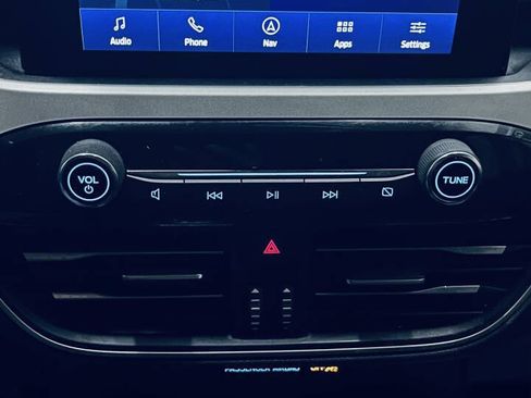 Used 2022 Ford Escape SEL w/ Technology Package FWD image 33