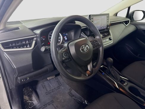 Used 2022 Toyota Corolla LE image 22