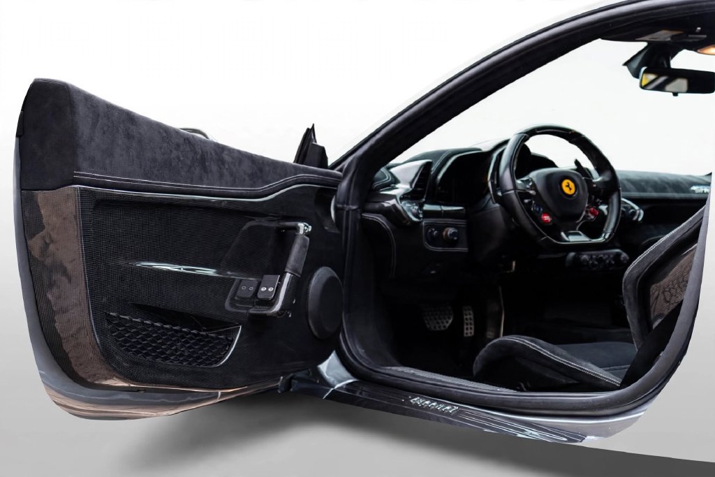 Used 2014 Ferrari 458 Speciale Coupe RWD image 34