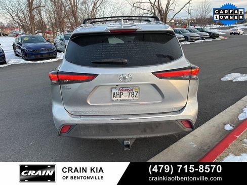 Used 2023 Toyota Highlander XLE image 8