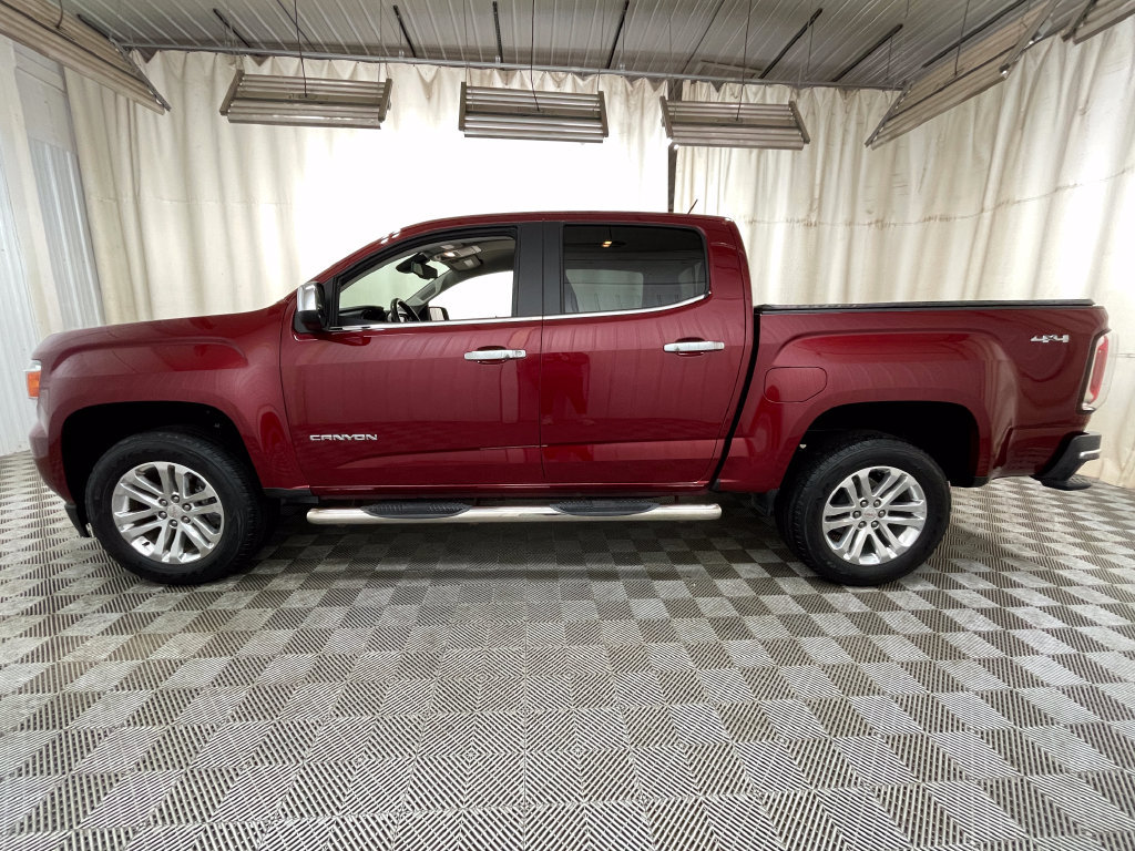 Certified 2018 GMC Canyon SLT w/ Driver Alert Package AWD/4WD image 17