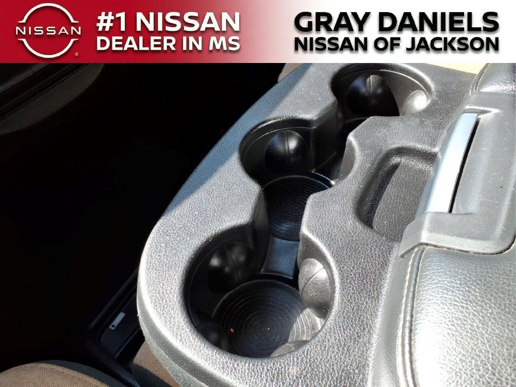 Used 2021 RAM 1500 Classic SLT AWD/4WD image 19