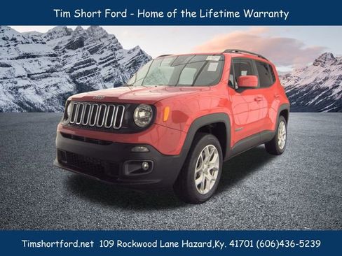 Used 2018 Jeep Renegade Latitude w/ Cold Weather Group image 1