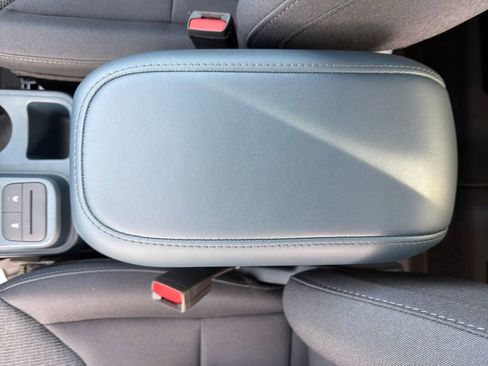 New 2025 Ford Maverick XL w/ 4K Tow Package image 24