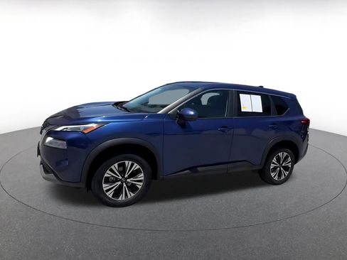 Used 2023 Nissan Rogue SV FWD image 9
