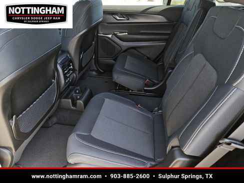 New 2026 Jeep Grand Cherokee L 4WD image 29