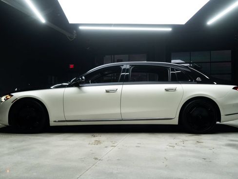 Used 2021 Mercedes-Benz Maybach S 580 4MATIC image 22
