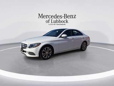 Used 2017 Mercedes-Benz C 300 Sedan image 4