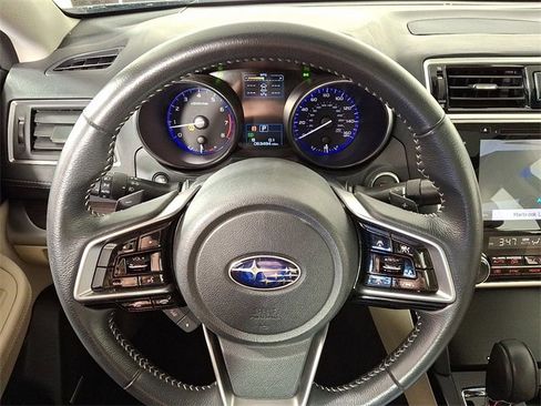 Used 2018 Subaru Legacy 3.6R Limited image 21