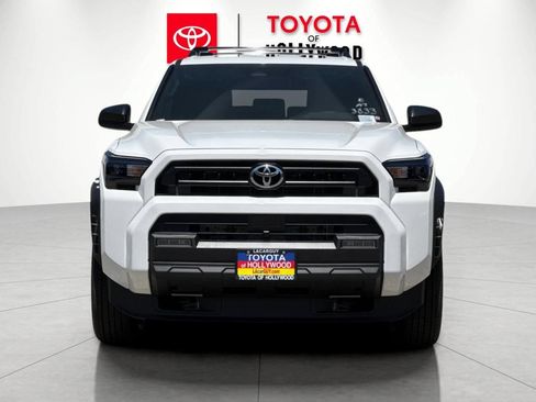 New 2026 Toyota 4Runner SR5 AWD/4WD image 8
