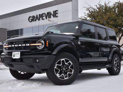Certified 2025 Ford Bronco Outer Banks