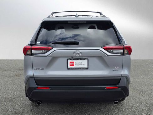 Used 2025 Toyota RAV4 LE image 4