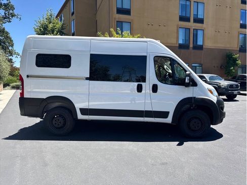 Used 2024 RAM ProMaster 1500 w/ Safety Group FWD image 6