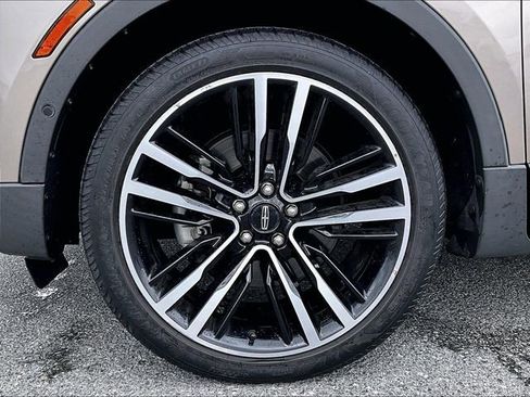 Used 2018 Lincoln MKC Reserve AWD/4WD image 7