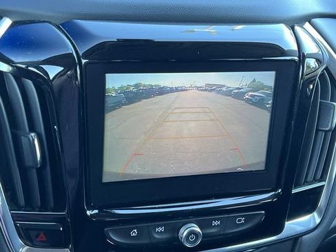 Used 2019 Chevrolet Traverse LT w/ LPO, Floor Liner Package AWD/4WD image 24