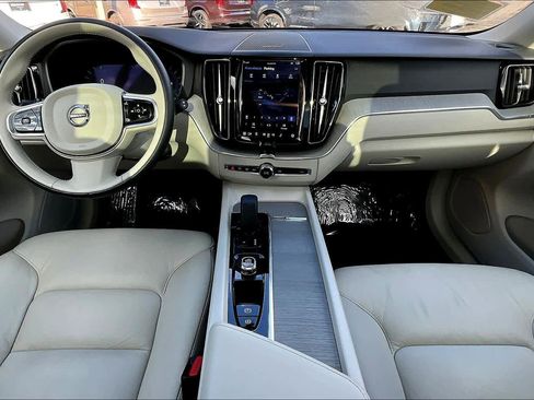 Certified 2023 Volvo XC60 B5 Plus w/ Climate Package image 14