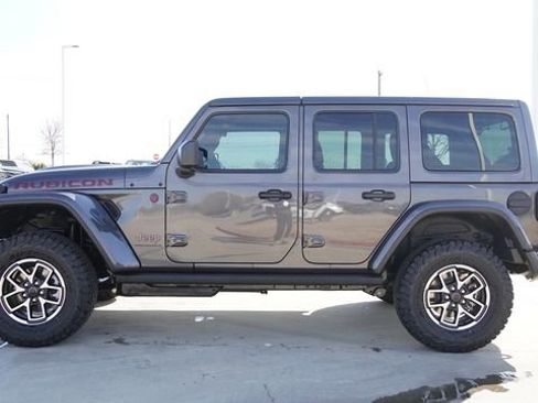 New 2026 Jeep Wrangler Unlimited Rubicon AWD/4WD image 6