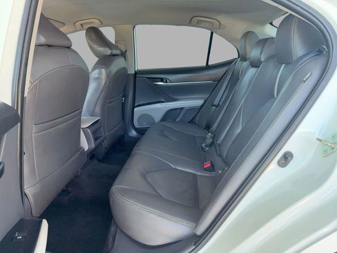 Used 2020 Toyota Camry LE FWD image 25