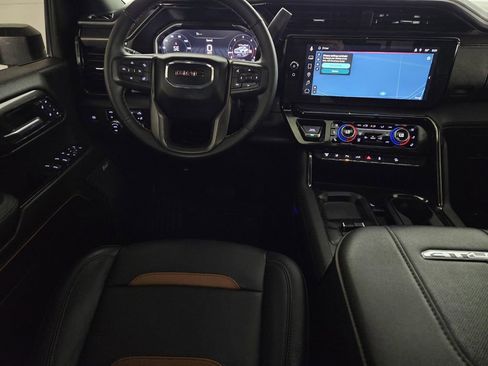 Used 2024 GMC Sierra 2500 AT4 w/ AT4 Premium Plus Package image 12