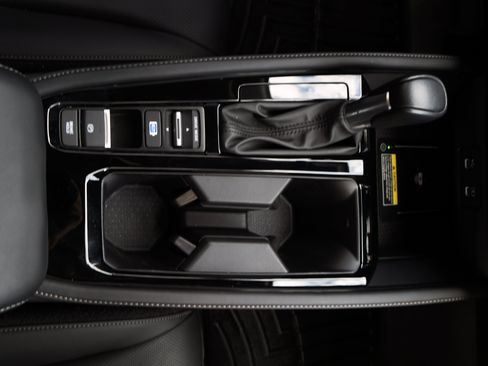 Used 2023 Honda Accord Touring image 27