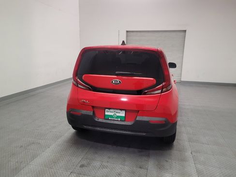 Used 2020 Kia Soul LX FWD image 7