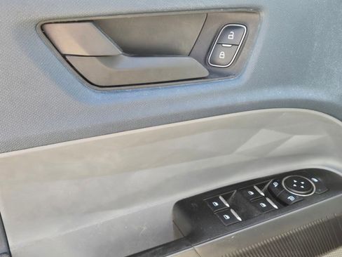 Used 2024 Ford Maverick XL image 9