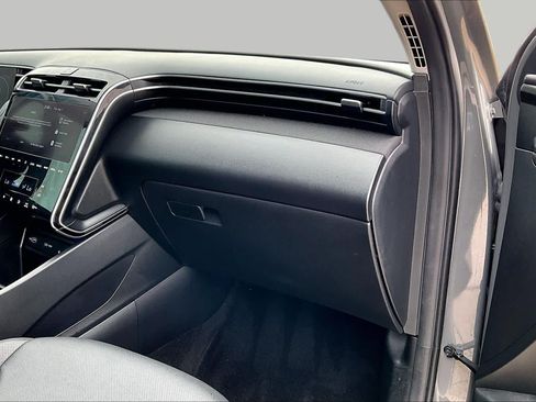 Certified 2024 Hyundai Tucson SEL w/ Convenience Package FWD image 19