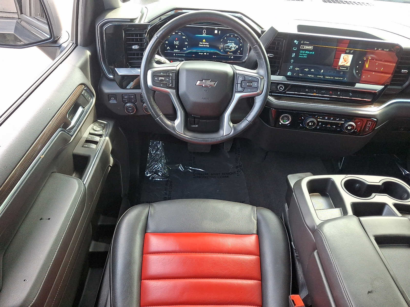Used 2022 Chevrolet Silverado 1500 LT Trail Boss AWD/4WD image 12