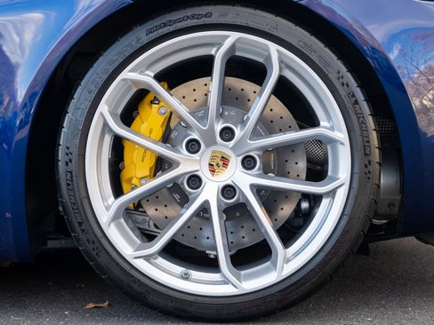 Certified 2021 Porsche 718 Boxster Spyder image 13