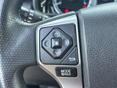Used 2016 Toyota 4Runner SR5 Premium AWD/4WD image 24