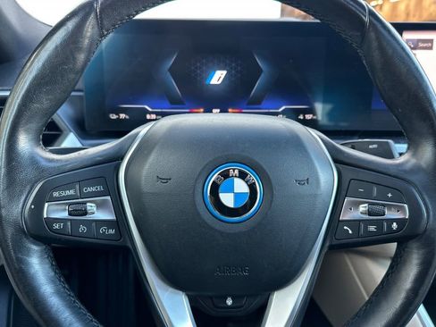 Used 2023 BMW i4 eDrive40 w/ Premium Package image 26