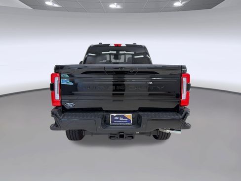 Certified 2026 Ford F250 Platinum AWD/4WD image 10