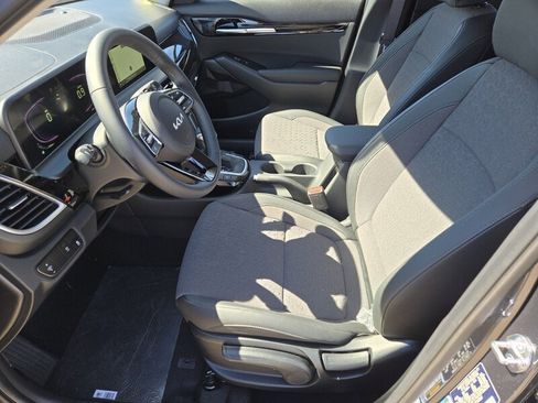 New 2026 Kia Seltos S image 6