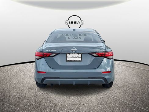 Certified 2025 Nissan Sentra SV image 7