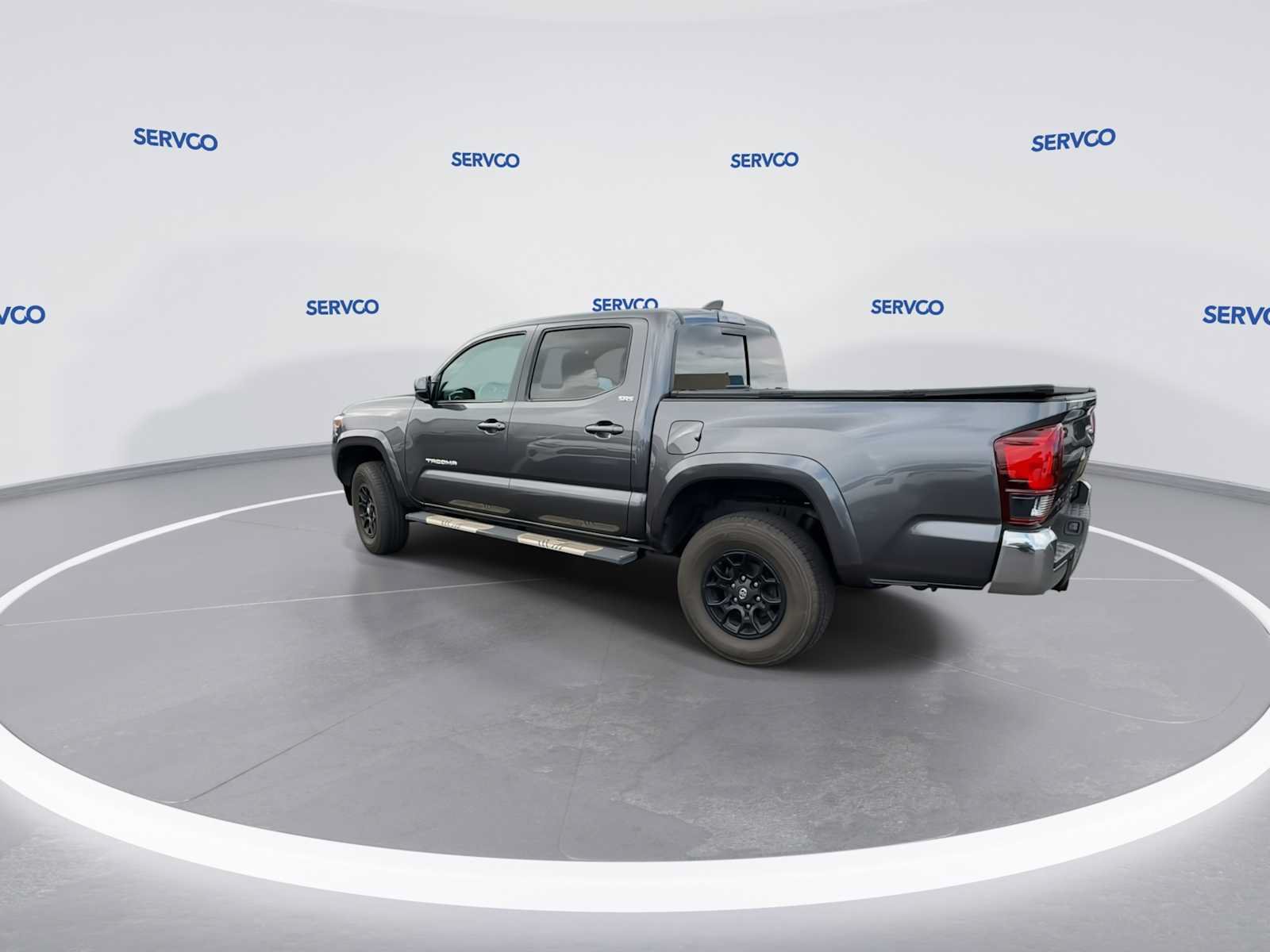 Used 2021 Toyota Tacoma SR5 RWD image 5