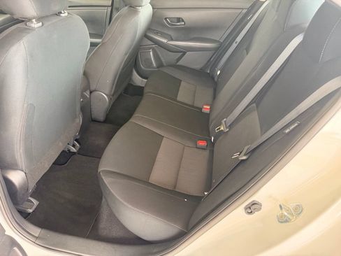 Used 2024 Nissan Sentra SV FWD image 28