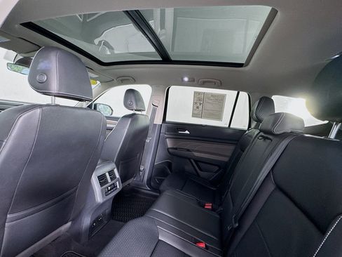 Used 2023 Volkswagen Atlas SEL image 18