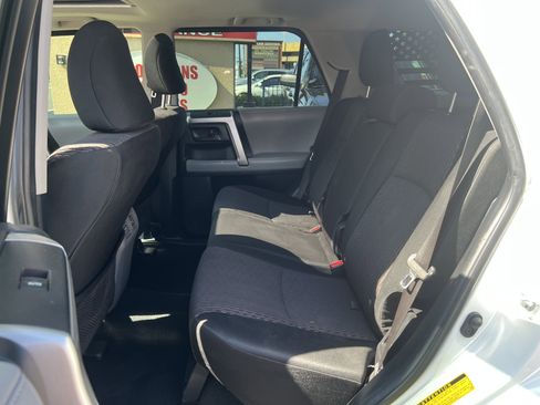 Used 2013 Toyota 4Runner SR5 w/ Convenience Pkg image 28