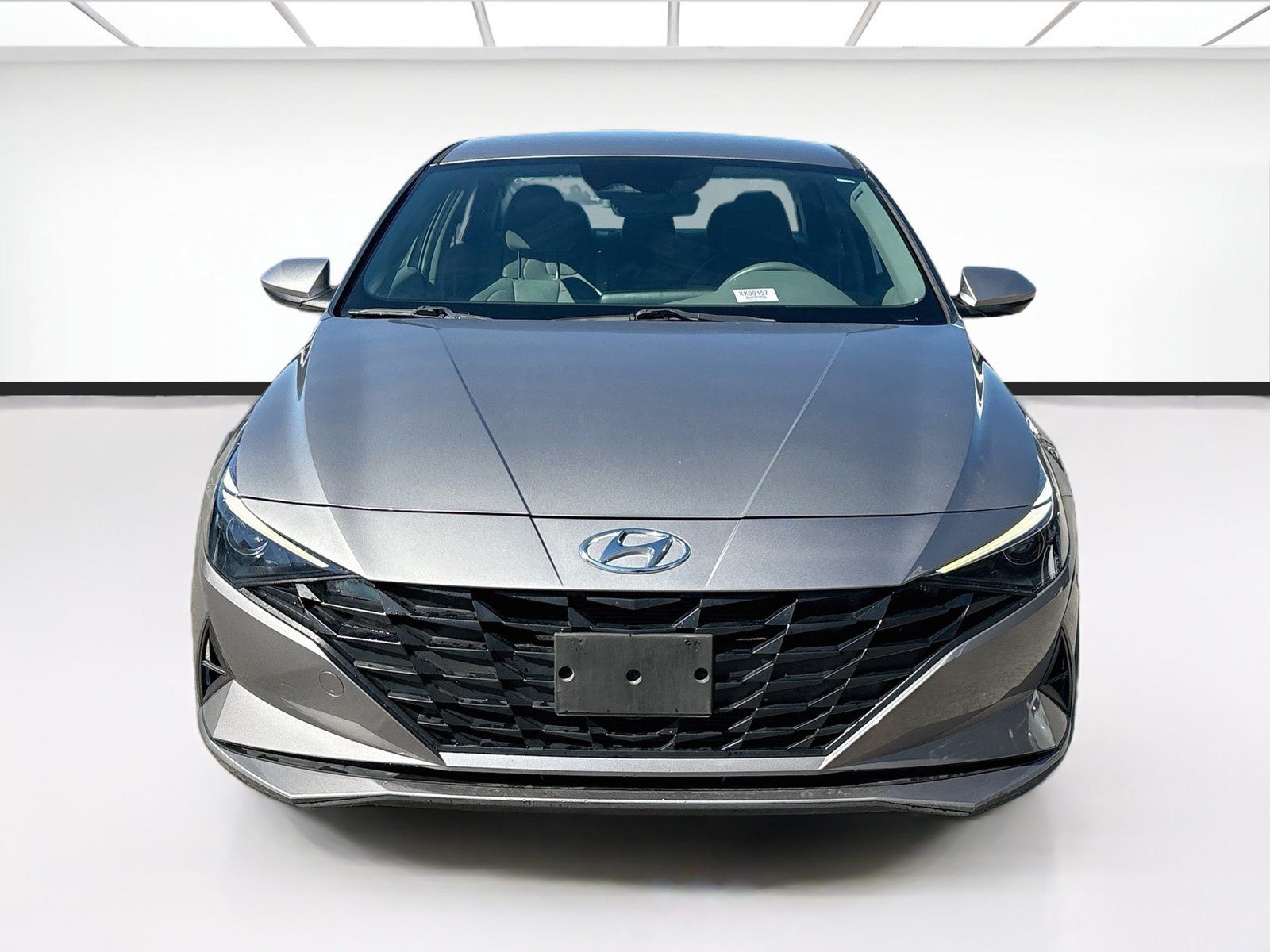 Used 2023 Hyundai Elantra SE FWD image 2