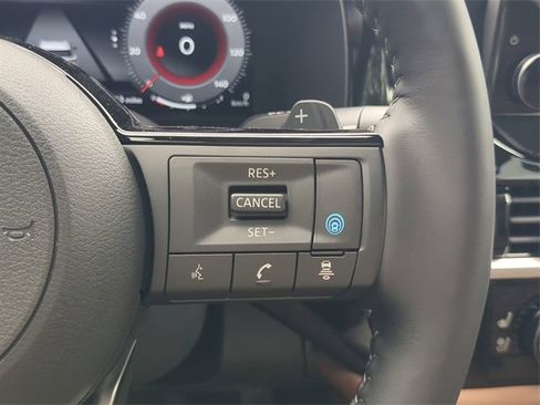 New 2025 Nissan Pathfinder Platinum w/ Black Appearance Package image 26