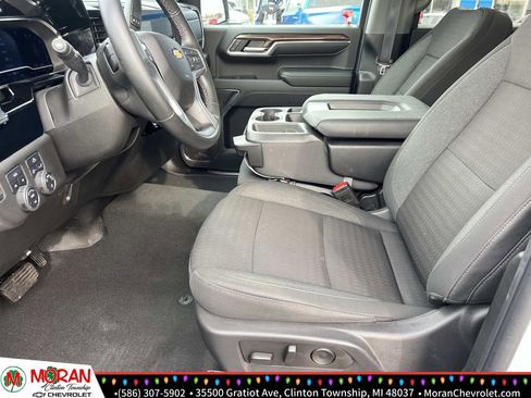 Certified 2024 Chevrolet Silverado 1500 LT image 16