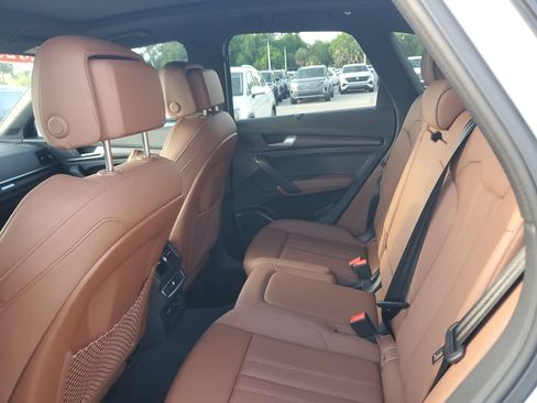 Certified 2023 Audi Q5 2.0T Premium Plus w/ Premium Plus Package AWD/4WD image 18