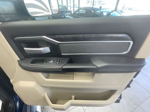 Used 2021 RAM 2500 Big Horn w/ Level B Equipment Group image 9